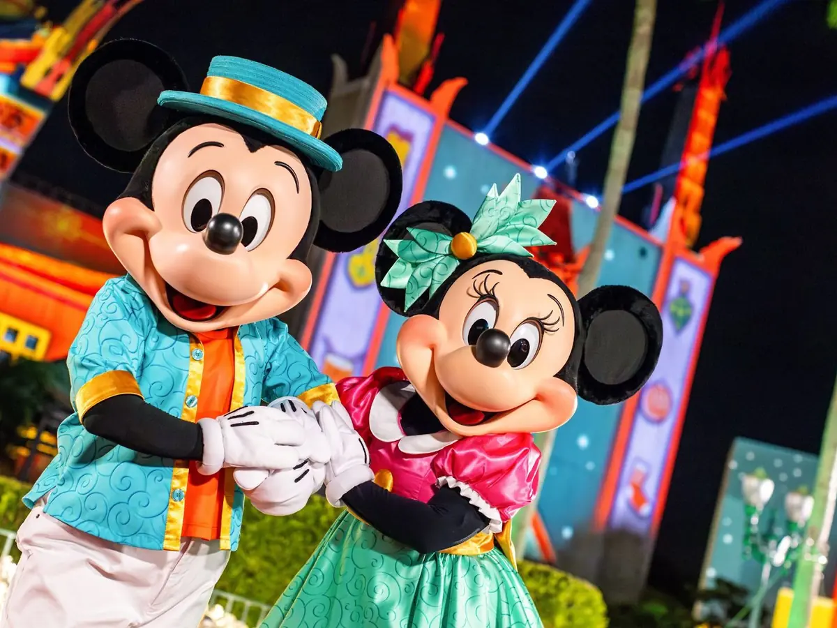 Disney Jollywood Nights