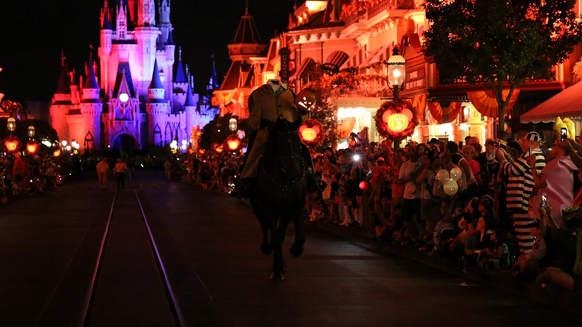 Mickey's Not-So-Scary Halloween Party — imagem 2